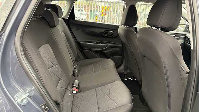 Hyundai BAYON 1.0 TGDi 48V MHEV SE Connect 5dr Petrol Hatchback Grey