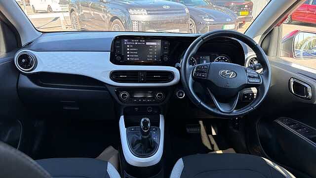 Hyundai i10 1.2 MPi Premium 5dr Auto Petrol Hatchback