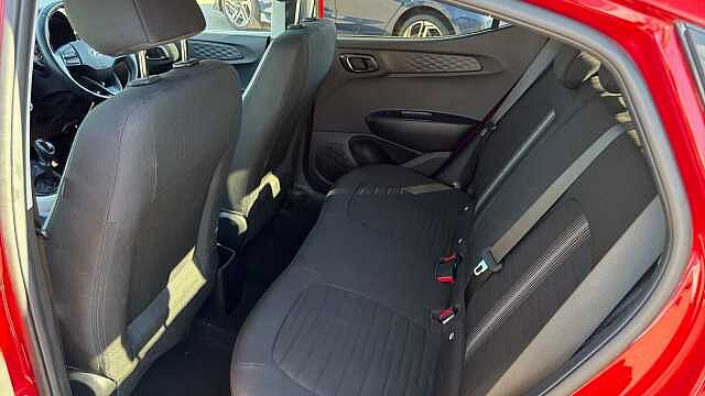 Hyundai i10 1.2 MPi Premium 5dr Auto Petrol Hatchback