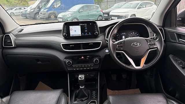 Hyundai TUCSON 1.6 GDi Premium 5dr 2WD Petrol Estate Grey