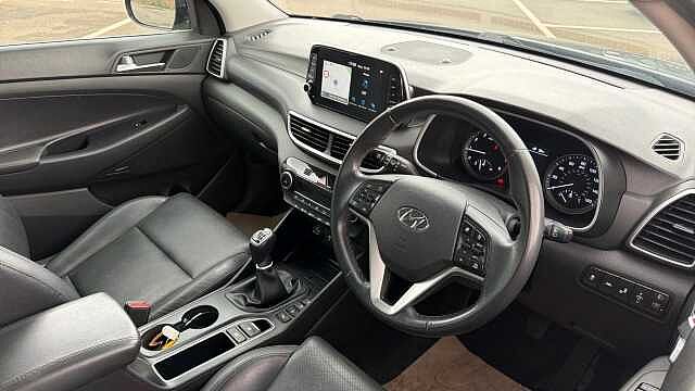 Hyundai TUCSON 1.6 GDi Premium 5dr 2WD Petrol Estate Grey