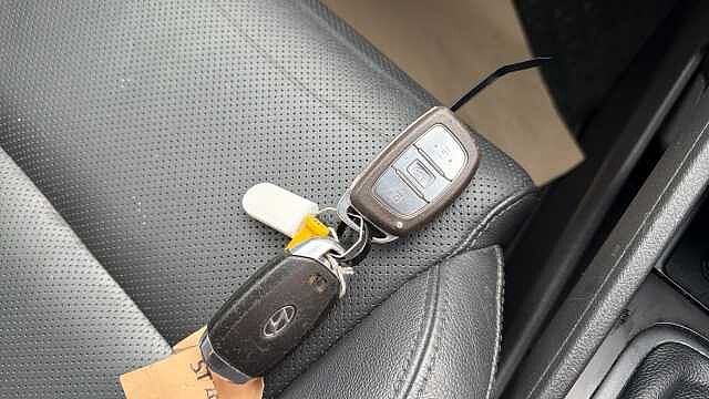 Hyundai TUCSON 1.6 GDi Premium 5dr 2WD Petrol Estate Grey