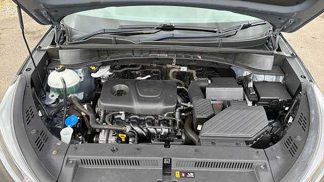 Hyundai TUCSON 1.6 GDi Premium 5dr 2WD Petrol Estate Grey