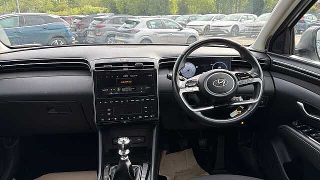 Hyundai TUCSON 1.6 TGDi SE Connect 5dr 2WD Petrol Estate White