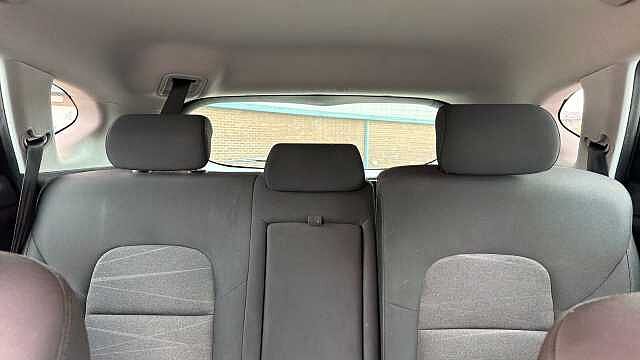 Hyundai TUCSON 1.6 GDi SE Nav 5dr 2WD Petrol Estate Blue