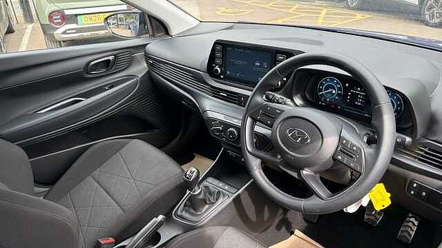 Hyundai BAYON 1.0 TGDi 48V MHEV SE Connect 5dr Petrol Hatchback Blue