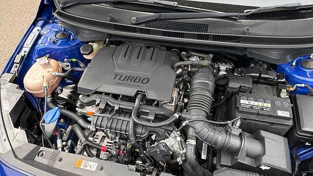 Hyundai BAYON 1.0 TGDi 48V MHEV SE Connect 5dr Petrol Hatchback Blue