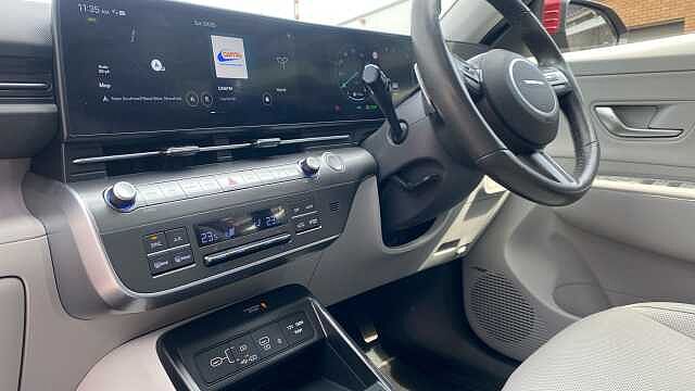 Hyundai KONA 1.6 GDi Hybrid Ultimate 5dr DCT Hybrid Hatchback Red