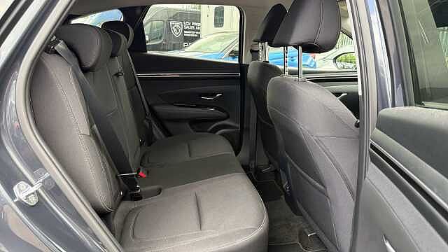 Hyundai TUCSON 1.6 TGDi Hybrid 230 SE Connect 5dr 2WD Auto Hybrid Estate