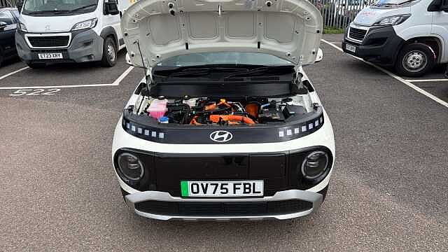 Hyundai INSTER 85kW 02 49kWh 5dr Auto Electric Hatchback