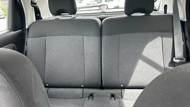 Hyundai INSTER 85kW 01 49kWh 5dr Auto Electric Hatchback