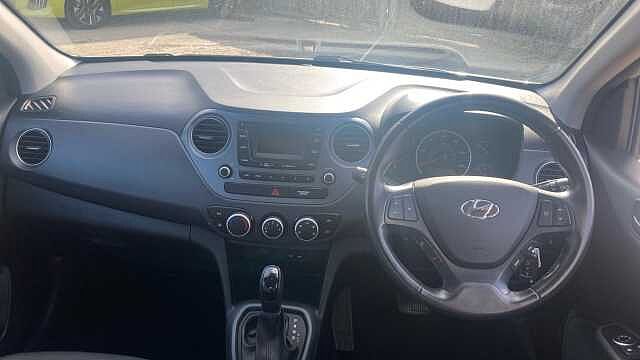 Hyundai i10 1.2 SE 5dr Auto Petrol Hatchback