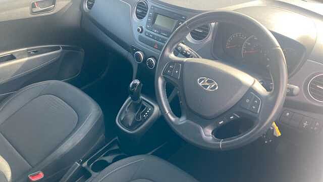 Hyundai i10 1.2 SE 5dr Auto Petrol Hatchback