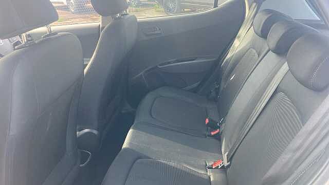 Hyundai i10 1.2 SE 5dr Auto Petrol Hatchback
