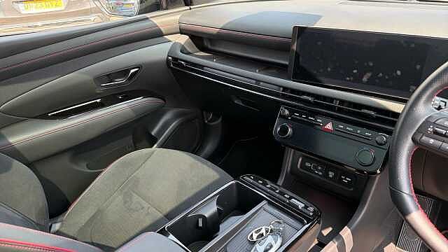 Hyundai TUCSON 1.6T Plug-in Hybrid N Line S 5dr 4WD Auto Estate