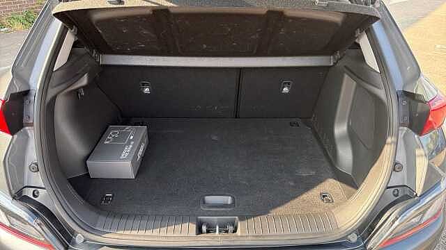Hyundai KONA 1.6 GDi Hybrid Premium 5dr DCT Hybrid Hatchback
