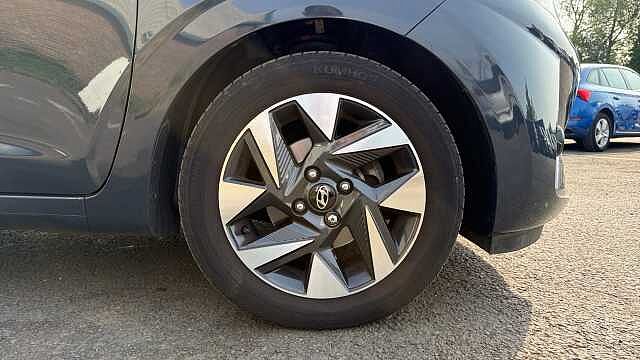 Hyundai i10 1.0 Advance 5dr Auto Petrol Hatchback