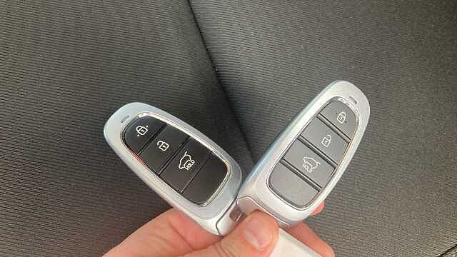 Hyundai TUCSON 1.6 TGDi Hybrid 230 Premium 5dr 2WD Auto Hybrid Estate