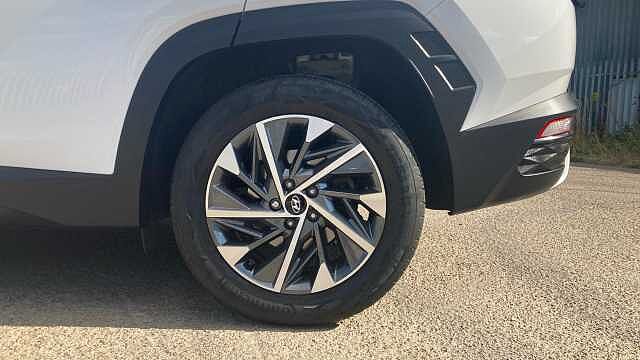 Hyundai TUCSON 1.6 TGDi 48V MHD Premium 5dr 2WD DCT Petrol Estate