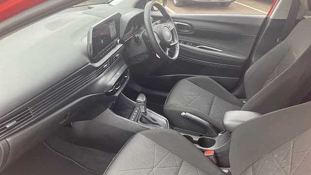 Hyundai BAYON 1.0 TGDi 48V MHEV Premium 5dr DCT Petrol Hatchback Red