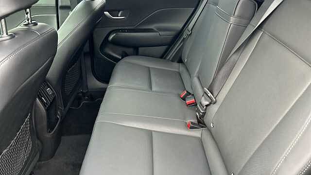 Hyundai KONA 1.6 Hybrid 138 Ultimate 5dr DCT Hybrid Hatchback Blue