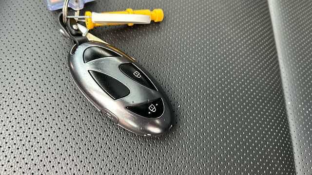 Hyundai KONA 1.6 Hybrid 138 Ultimate 5dr DCT Hybrid Hatchback Blue