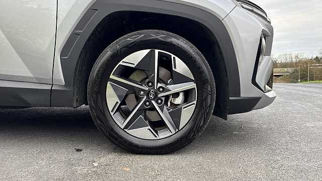 Hyundai TUCSON 1.6T Hybrid Premium 5dr Auto Hybrid Estate Silver
