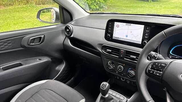 Hyundai I10 1.0 [63] Advance 5dr [Nav] Petrol Hatchback Lumen Grey - Pearl