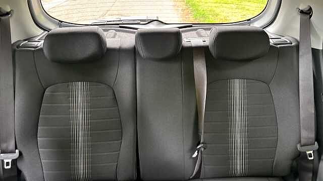 Hyundai I10 1.0 [63] Advance 5dr [Nav] Petrol Hatchback Lumen Grey - Pearl