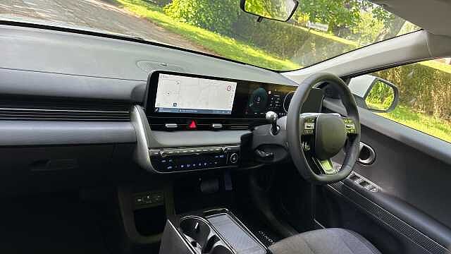 Hyundai IONIQ 5 125kW Advance 63 kWh 5dr Auto Electric Hatchback Special Solid - Atlas White