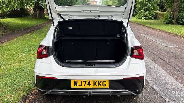 Hyundai I20 1.0T GDi Advance 5dr DCT Petrol Hatchback White
