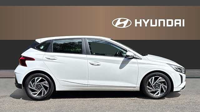 Hyundai I20 1.0T GDi Advance 5dr DCT Petrol Hatchback White