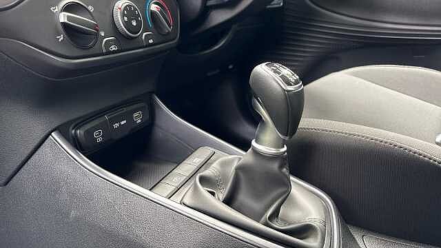 Hyundai i20 1.0T GDi Advance [Nav] 5dr Petrol Hatchback