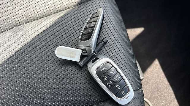 Hyundai IONIQ 5 225kW Ultimate 73 kWh 5dr AWD Auto [Tech] Electric Hatchback