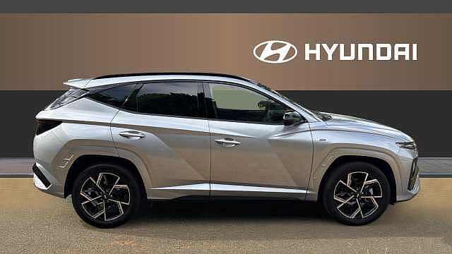 Hyundai TUCSON 1.6T Hybrid N Line 5dr Auto Hybrid Estate Silver
