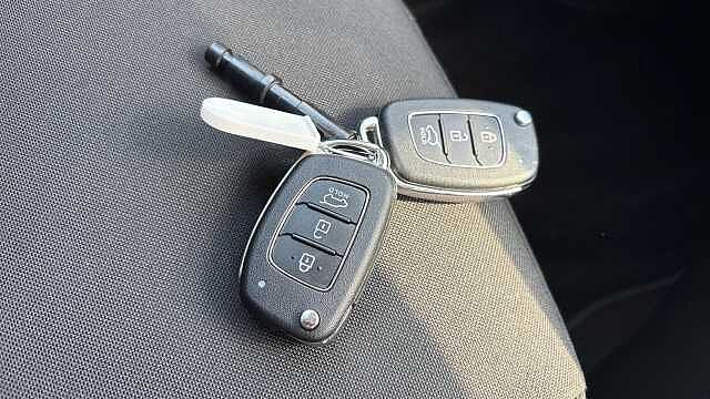 Hyundai i20 1.0T GDi Premium 5dr DCT Petrol Hatchback