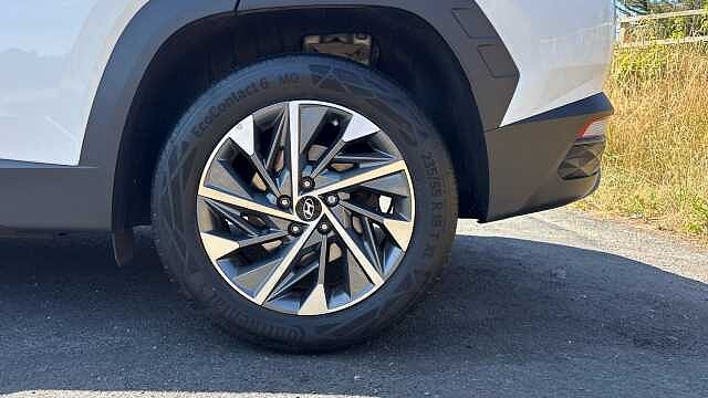 Hyundai TUCSON 1.6 TGDi 48V MHD Premium 5dr 2WD DCT Petrol Estate