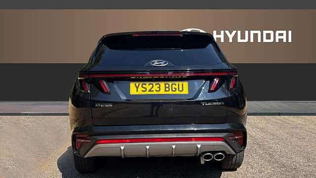 Hyundai TUCSON 1.6 TGDi 48V MHD N Line S 5dr 2WD DCT Petrol Estate Black