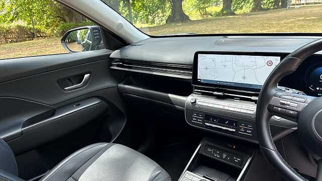 Hyundai KONA 1.6 Hybrid 129 Ultimate 5dr DCT Hybrid Hatchback Black
