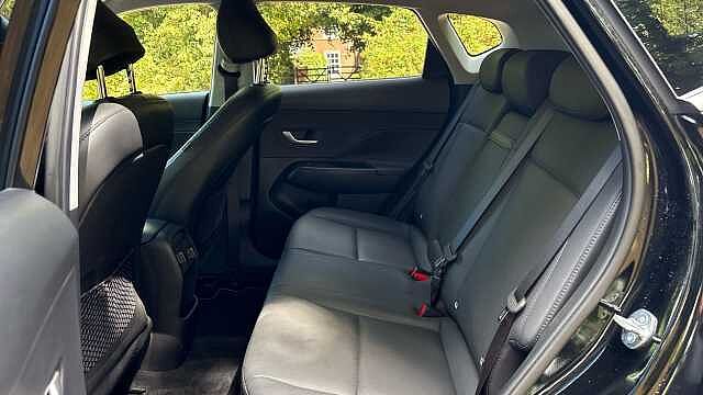 Hyundai KONA 1.6 Hybrid 129 Ultimate 5dr DCT Hybrid Hatchback Black