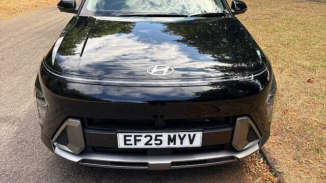 Hyundai KONA 1.6 Hybrid 129 Ultimate 5dr DCT Hybrid Hatchback Black