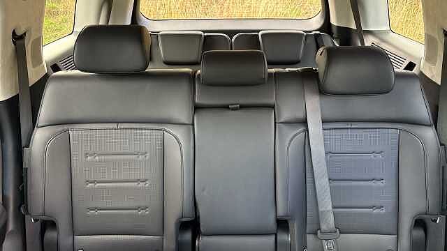 Hyundai SANTA FE 1.6 TGDi Plug-in Hybrid Ultimate 5dr 4WD Auto Estate Typhoon Silver - Metallic