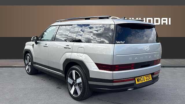 Hyundai SANTA FE 1.6 TGDi Plug-in Hybrid Ultimate 5dr 4WD Auto Estate Typhoon Silver - Metallic