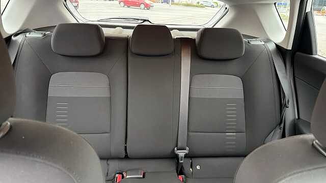 Hyundai BAYON 1.0 TGDi [90] Tech Line 5dr DCT Petrol Hatchback Solid - Atlas White
