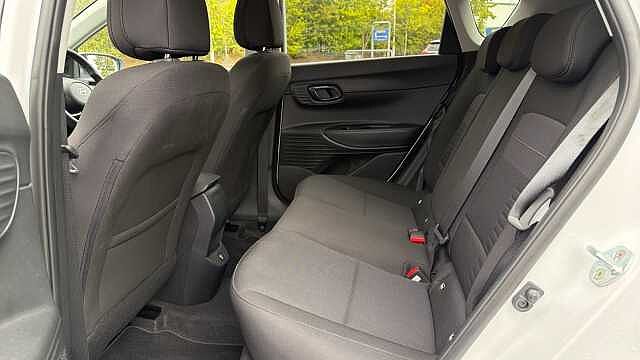 Hyundai BAYON 1.0 TGDi [90] Tech Line 5dr DCT Petrol Hatchback Solid - Atlas White
