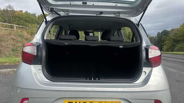 Hyundai I10 1.0 MPi SE Connect 5dr Petrol Hatchback Silver