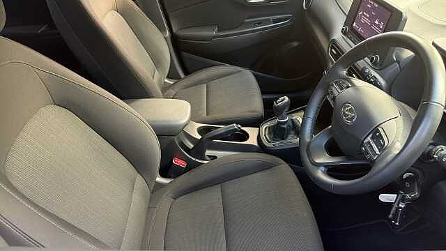 Hyundai KONA 1.0 TGDi 48V MHEV SE Connect 5dr Petrol Hatchback Blue