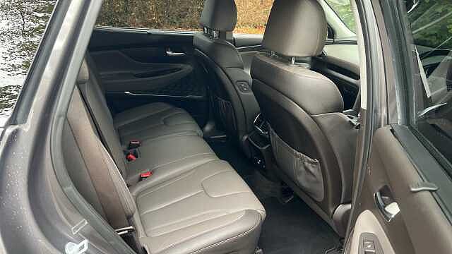Hyundai SANTA FE 2.2 CRDi Premium SE 5dr 4WD Auto Diesel Estate Grey