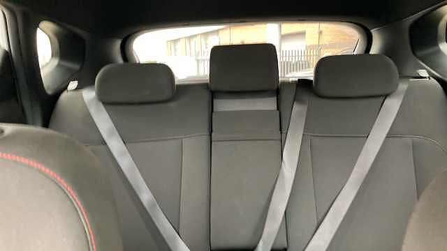 Hyundai KONA 1.6 GDi Hybrid N Line 5dr DCT Hybrid Hatchback White