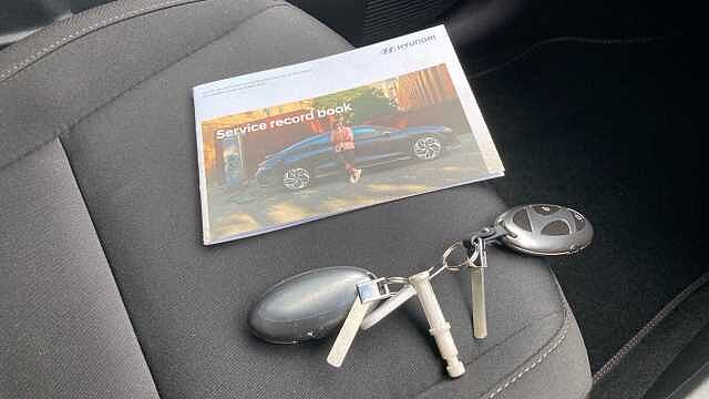 Hyundai KONA 1.6 GDi Hybrid N Line 5dr DCT Hybrid Hatchback White